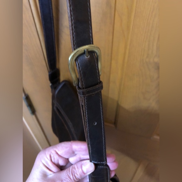 Classic Dark Brown Vegan Leather Vinyl Shoulder Bag with wallet Jenny Buchanan - Picture 8 of 12